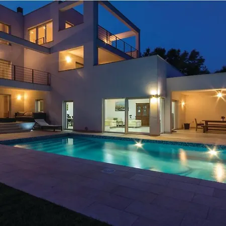 Villamorningview
